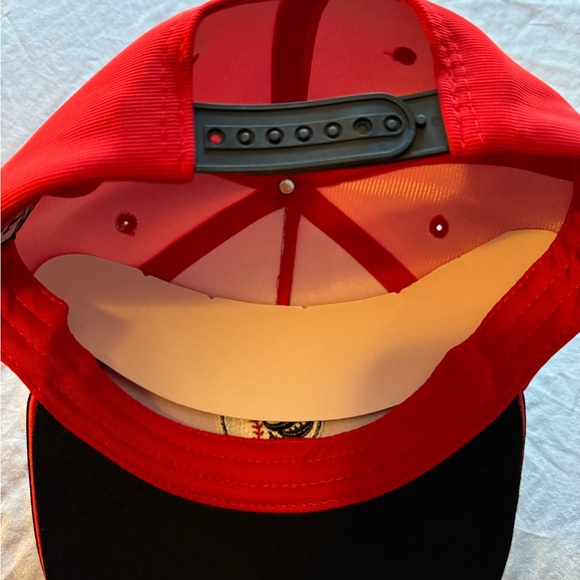 Cincinnati Reds (red legs) baseball cap. New. - Picture 6 of 10